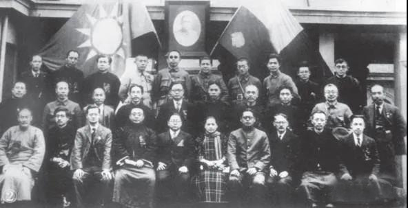 文章附图
